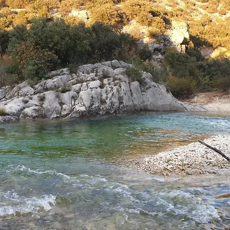 Du Combeau Holiday home Saint-Maurice-d'Ibie