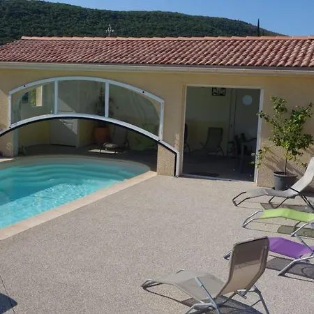 Ferienhaus Du Combeau *